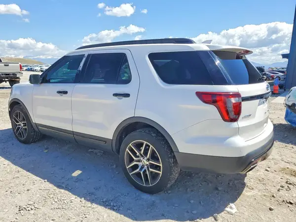 1FM5K8GT2HGC76788 2017 FORD EXPLORER - Image 2