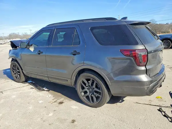 1FM5K8GT2HGC83093 2017 FORD EXPLORER - Image 2