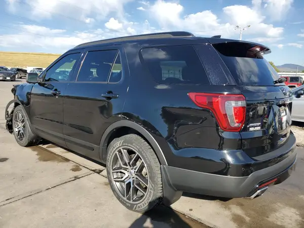 1FM5K8GT2HGD10535 2017 FORD EXPLORER - Image 2