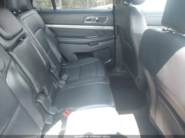 1FM5K8GT2HGD95389 2017 FORD EXPLORER - Image 8