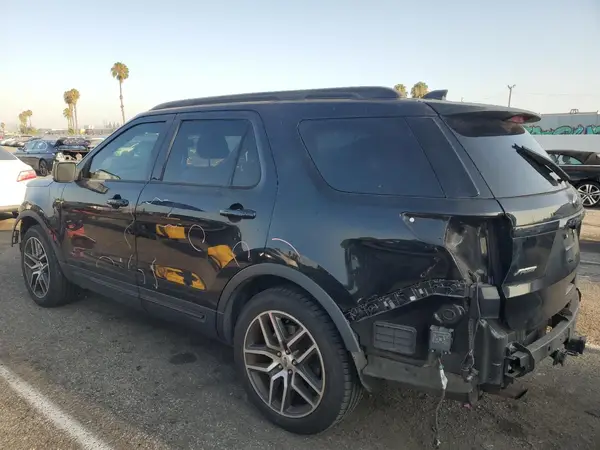 1FM5K8GT2HGE00414 2017 FORD EXPLORER - Image 2