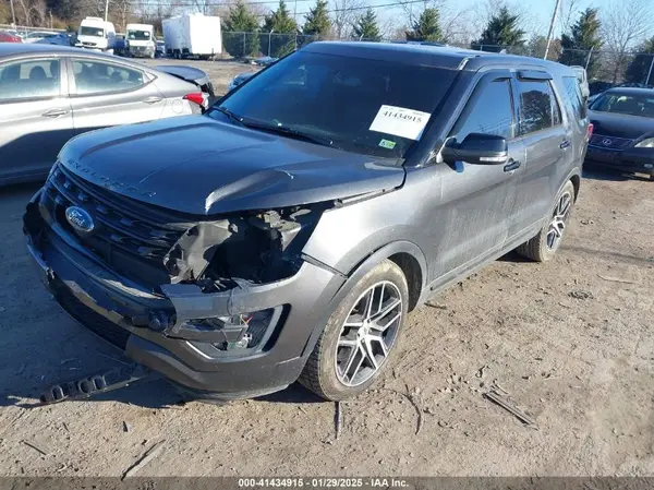 1FM5K8GT2HGE31940 2017 FORD EXPLORER - Image 2