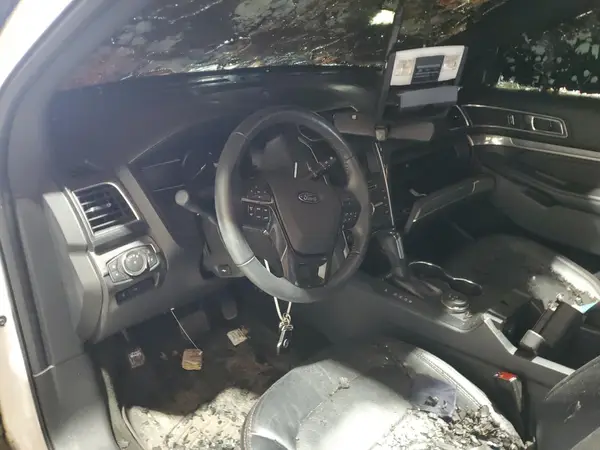 1FM5K8GT2HGE32246 2017 FORD EXPLORER - Image 8