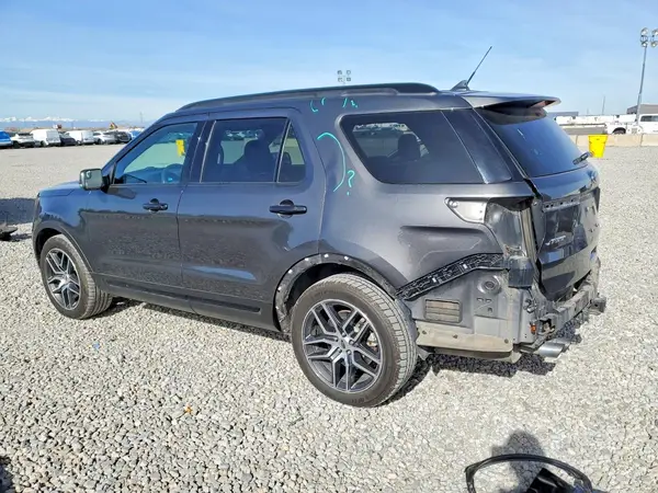 1FM5K8GT2JGA14064 2018 FORD EXPLORER - Image 2