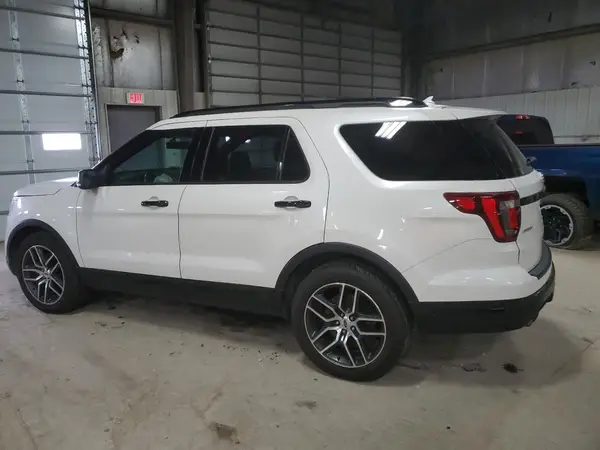 1FM5K8GT2JGA55326 2018 FORD EXPLORER - Image 2