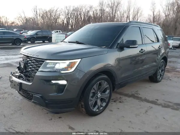 1FM5K8GT2JGA67766 2018 FORD EXPLORER - Image 2