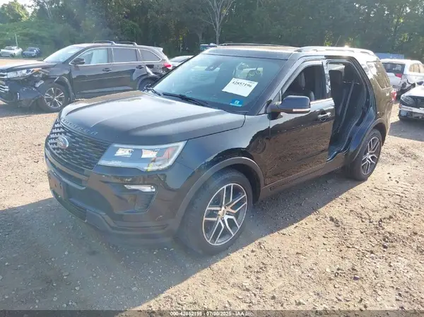 1FM5K8GT2JGA77505 2018 FORD EXPLORER - Image 2