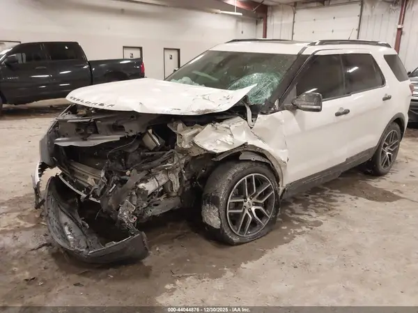 1FM5K8GT2JGB29781 2018 FORD EXPLORER - Image 2