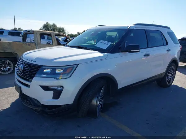 1FM5K8GT2JGB30347 2018 FORD EXPLORER - Image 2