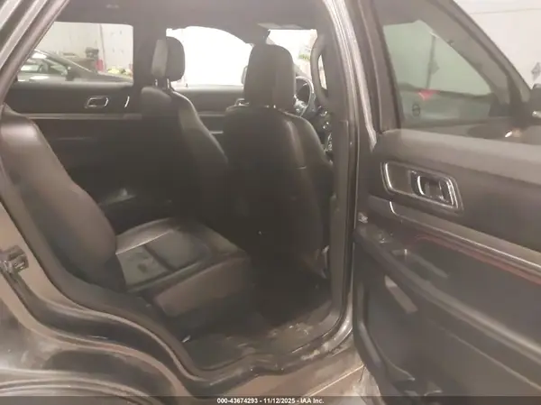 1FM5K8GT2JGC35762 2018 FORD EXPLORER - Image 8