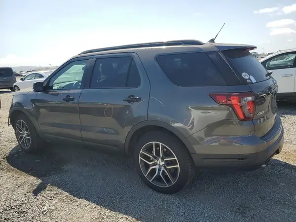 1FM5K8GT2JGC49015 2018 FORD EXPLORER - Image 2