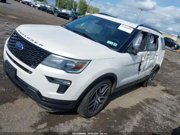 1FM5K8GT2KGA00490 2019 FORD EXPLORER - Image 2
