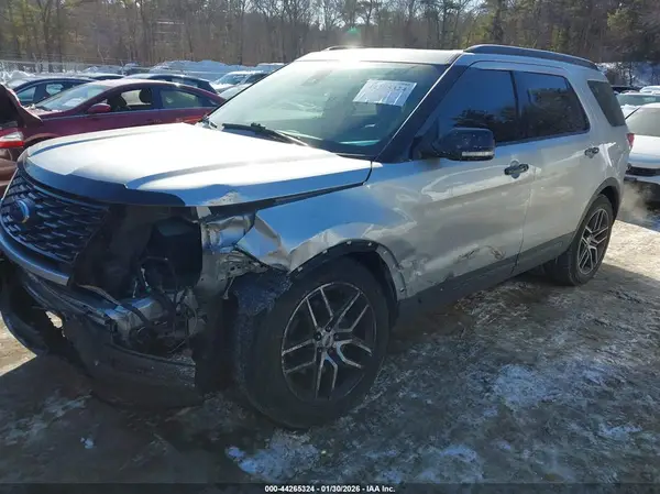 1FM5K8GT2KGA66747 2019 FORD EXPLORER - Image 2