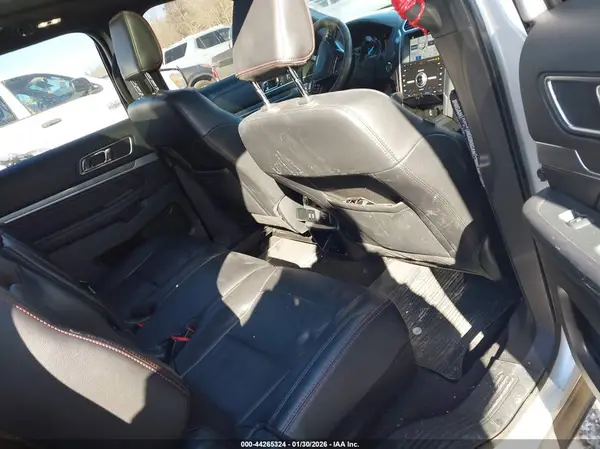 1FM5K8GT2KGA66747 2019 FORD EXPLORER - Image 8