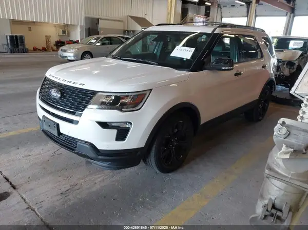 1FM5K8GT2KGA73679 2019 FORD EXPLORER - Image 2