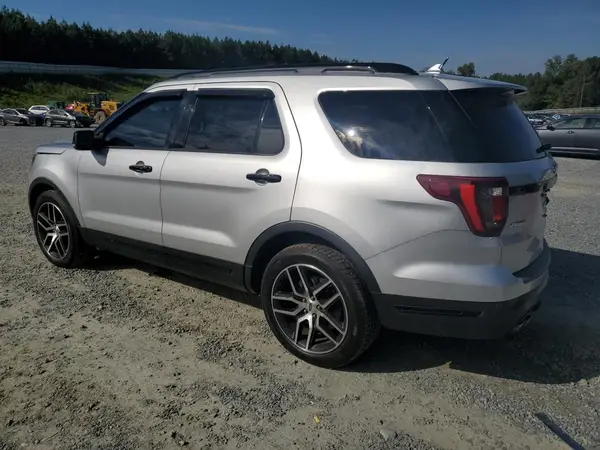 1FM5K8GT2KGA89896 2019 FORD EXPLORER - Image 2