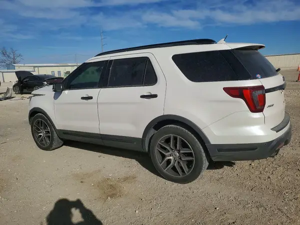 1FM5K8GT2KGA95889 2019 FORD EXPLORER - Image 2