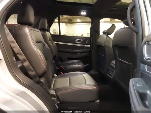 1FM5K8GT2KGB20998 2019 FORD EXPLORER - Image 8