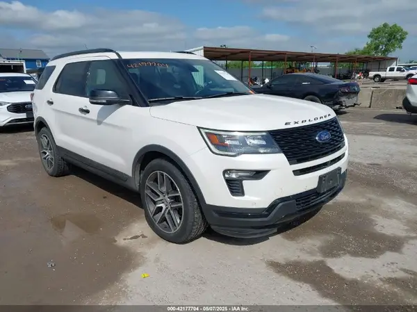 1FM5K8GT2KGB38269 2019 FORD EXPLORER - Image 1