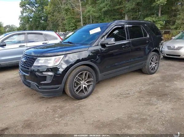 1FM5K8GT2KGB51930 2019 FORD EXPLORER - Image 2