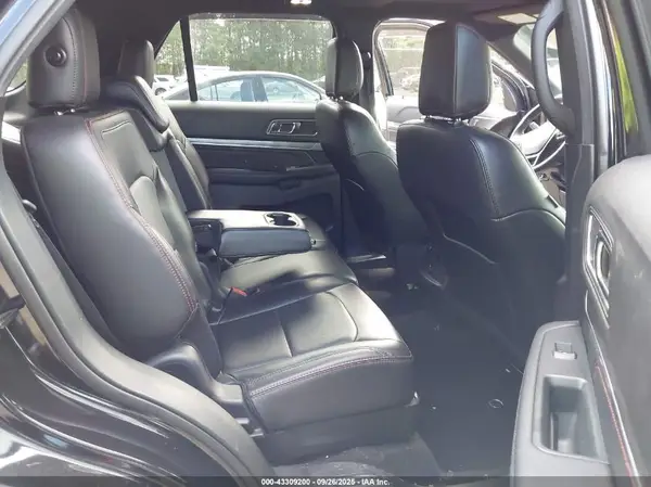 1FM5K8GT2KGB51930 2019 FORD EXPLORER - Image 8