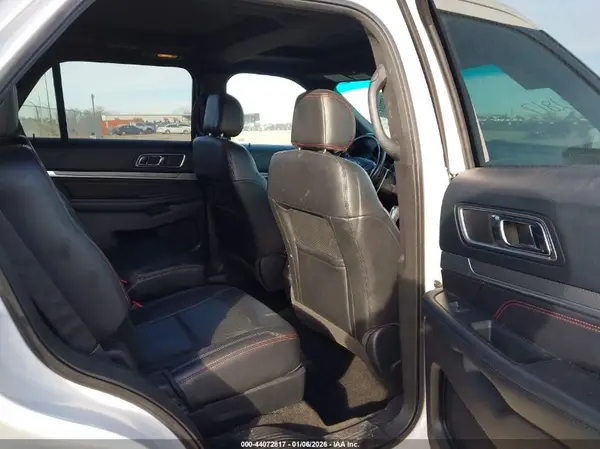 1FM5K8GT3GGA61841 2016 FORD EXPLORER - Image 8