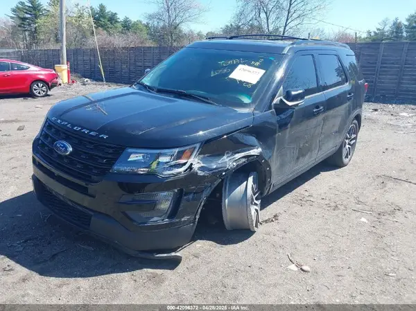 1FM5K8GT3GGB00198 2016 FORD EXPLORER - Image 2