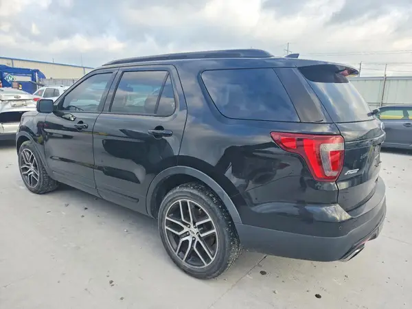 1FM5K8GT3GGB11203 2016 FORD EXPLORER - Image 2