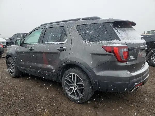 1FM5K8GT3GGB62054 2016 FORD EXPLORER - Image 2