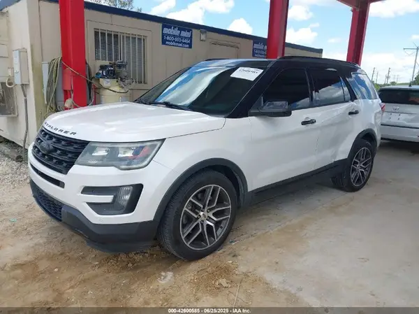 1FM5K8GT3GGB64628 2016 FORD EXPLORER - Image 2