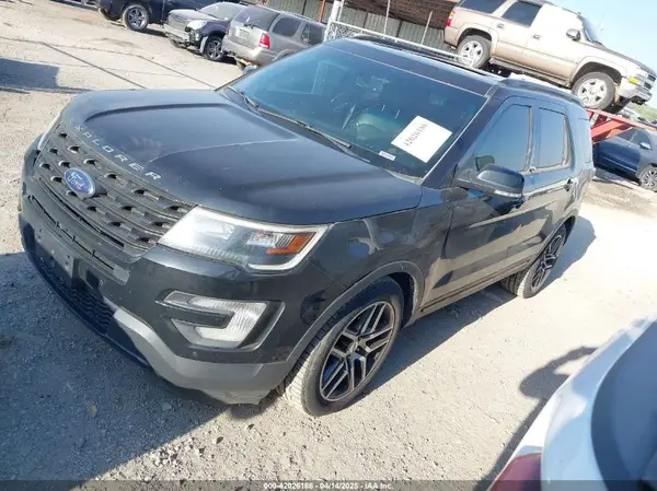 1FM5K8GT3GGB92784 2016 FORD EXPLORER - Image 2
