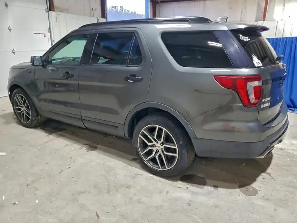 1FM5K8GT3GGC06585 2016 FORD EXPLORER - Image 2