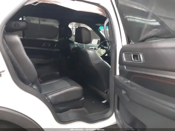 1FM5K8GT3GGC34709 2016 FORD EXPLORER - Image 8