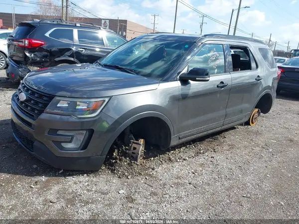 1FM5K8GT3GGC39831 2016 FORD EXPLORER - Image 2
