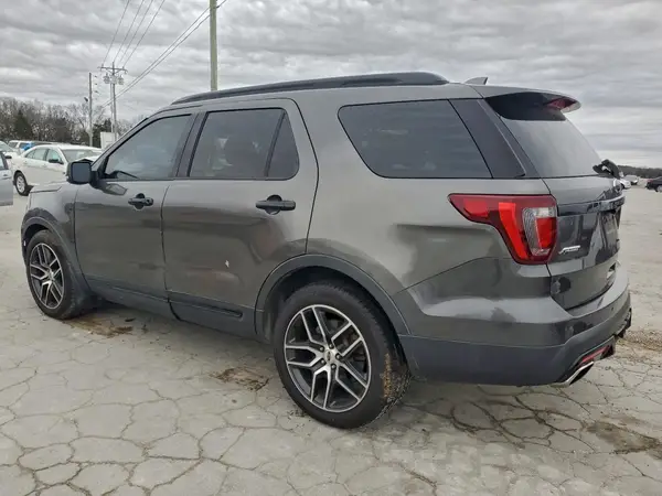 1FM5K8GT3GGC56919 2016 FORD EXPLORER - Image 2