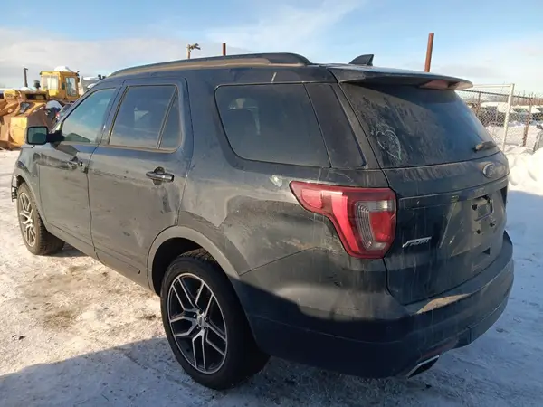 1FM5K8GT3GGC67113 2016 FORD EXPLORER - Image 2