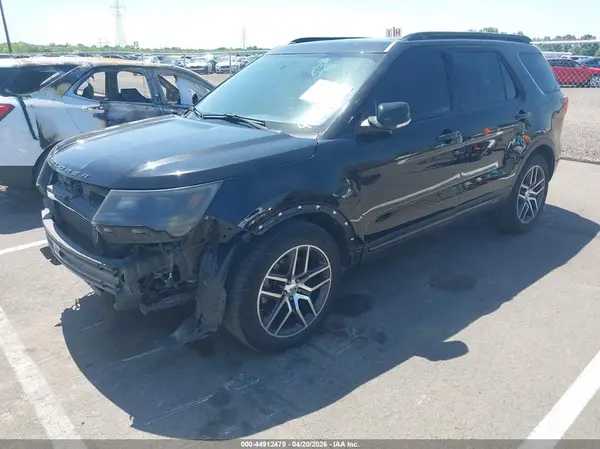 1FM5K8GT3HGA20403 2017 FORD EXPLORER - Image 2