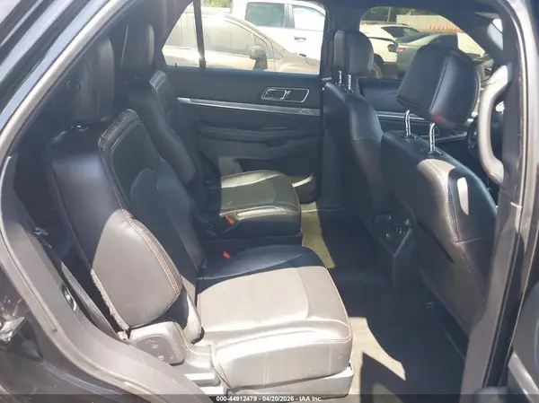 1FM5K8GT3HGA20403 2017 FORD EXPLORER - Image 8