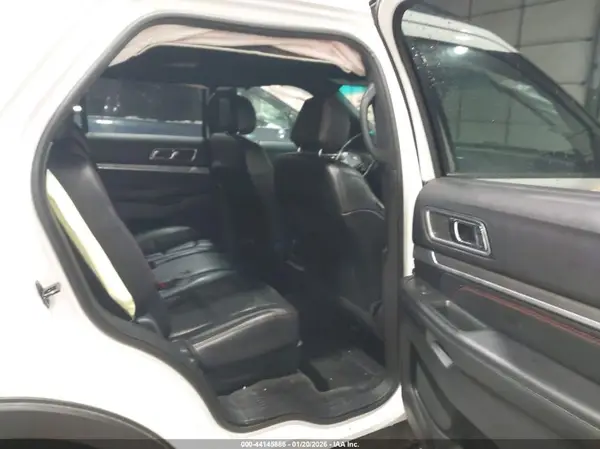 1FM5K8GT3HGA26606 2017 FORD EXPLORER - Image 8