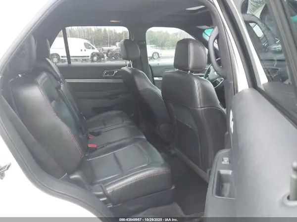 1FM5K8GT3HGA45740 2017 FORD EXPLORER - Image 8