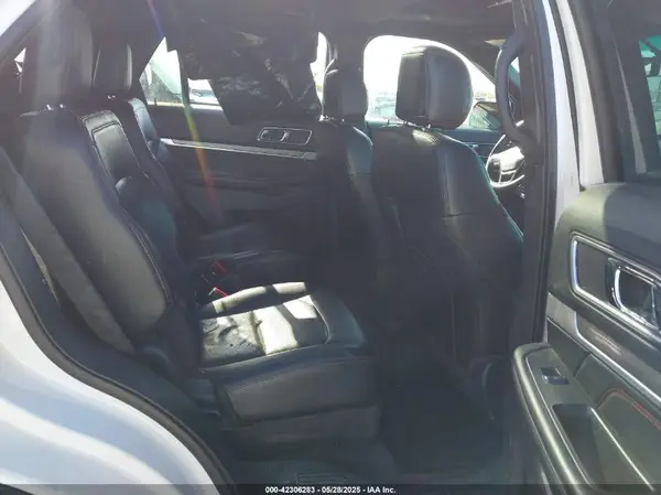 1FM5K8GT3HGA60058 2017 FORD EXPLORER - Image 8