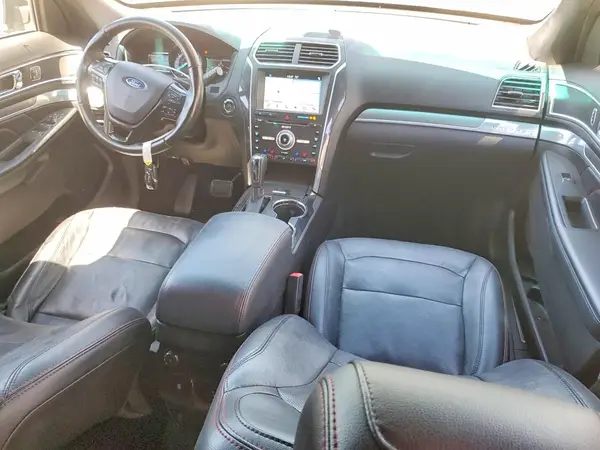 1FM5K8GT3HGA60691 2017 FORD EXPLORER - Image 8