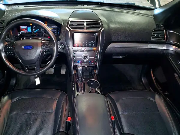 1FM5K8GT3HGA80620 2017 FORD EXPLORER - Image 8