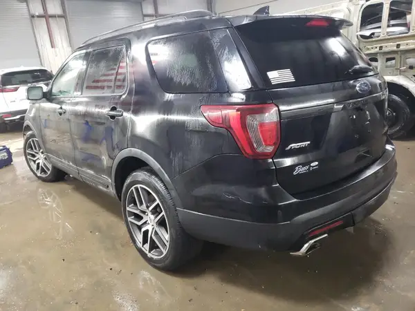 1FM5K8GT3HGB38984 2017 FORD EXPLORER - Image 2