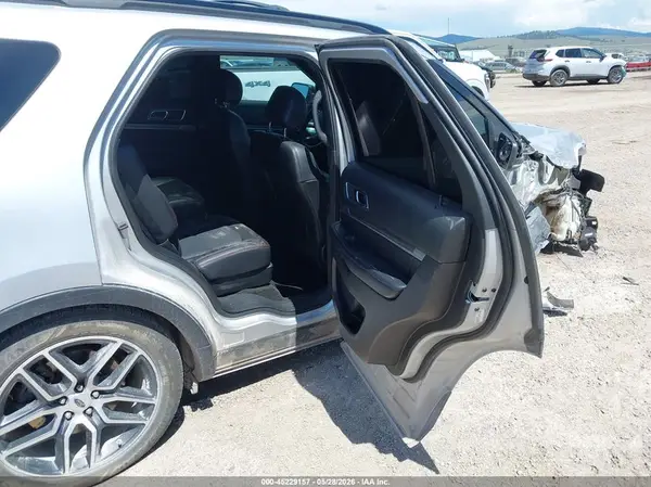 1FM5K8GT3HGC05454 2017 FORD EXPLORER - Image 8