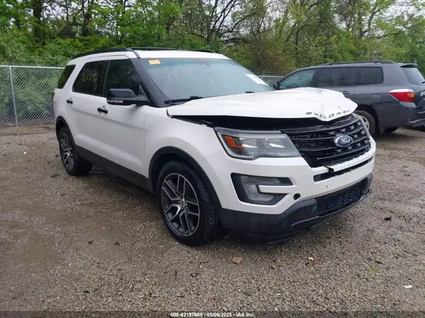 1FM5K8GT3HGC05910 2017 FORD EXPLORER - Image 1
