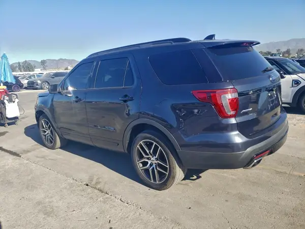 1FM5K8GT3HGC21590 2017 FORD EXPLORER - Image 2