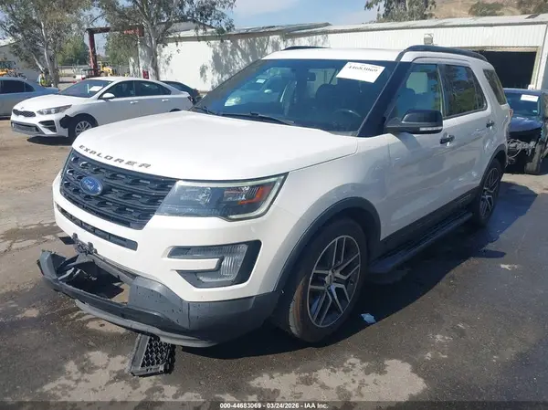 1FM5K8GT3HGC47848 2017 FORD EXPLORER - Image 2