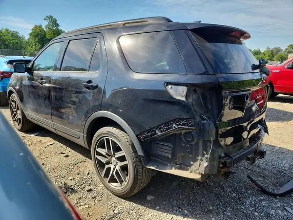1FM5K8GT3HGC48336 2017 FORD EXPLORER - Image 2