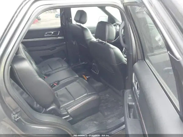 1FM5K8GT3HGC65198 2017 FORD EXPLORER - Image 8